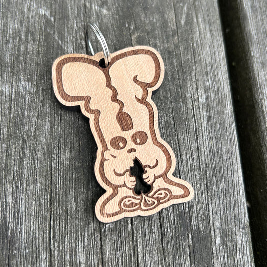 Houten sleutelhanger “Bunbun” (nijntjes Utrechtse konijnenvriendje), gemaakt van Utrechts hout.