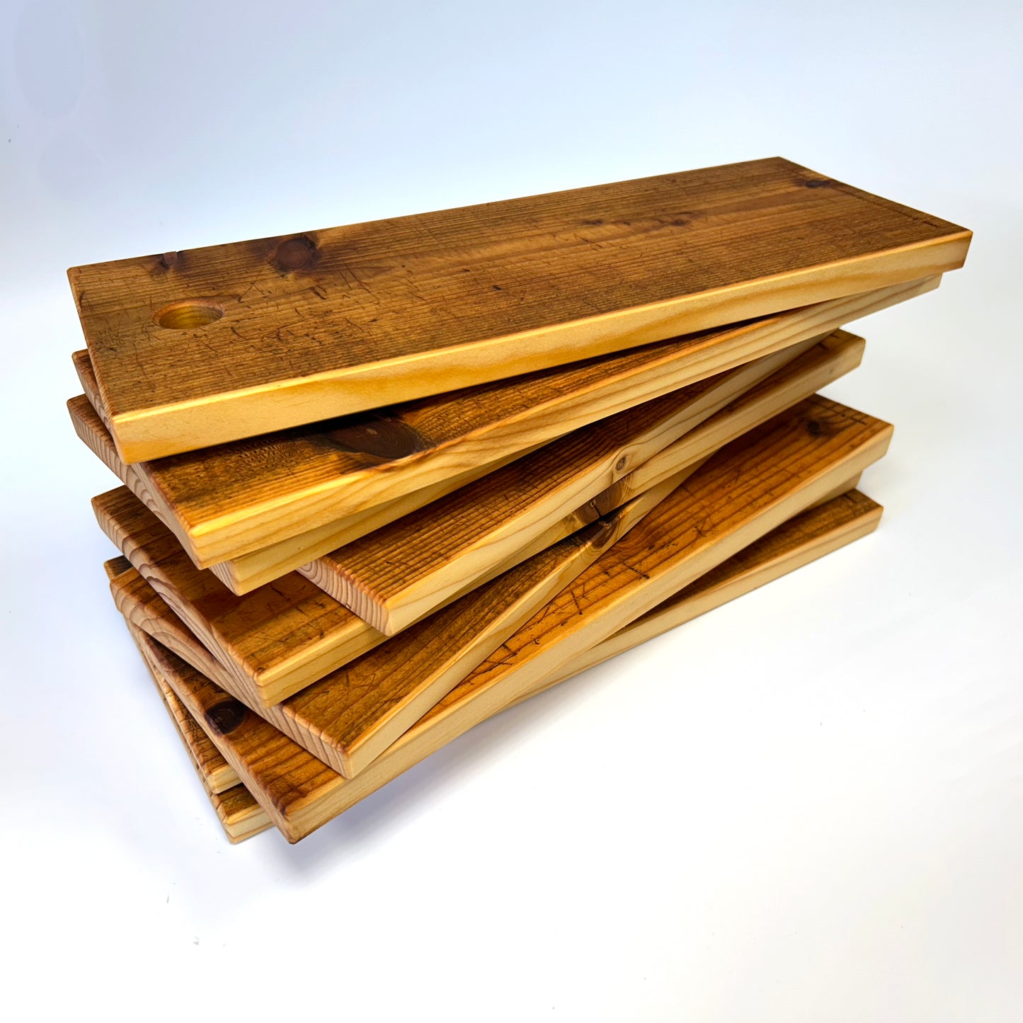 Unieke serveerplank (gelimiteerd), gemaakt van hout juit poppodium Tivoli, duurzaam relatiegeschenk.