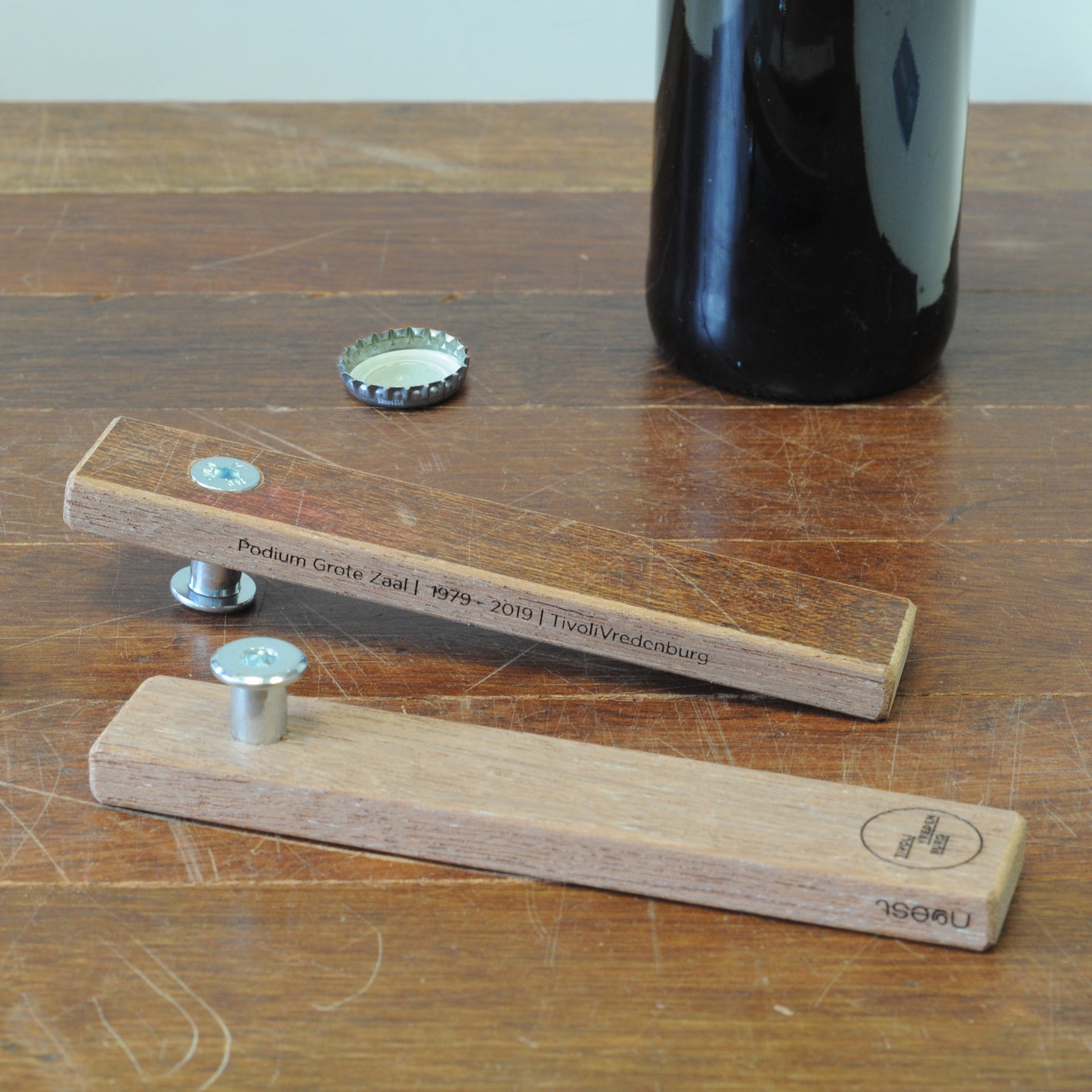 Duurzame merchandise, upcycling van resthout