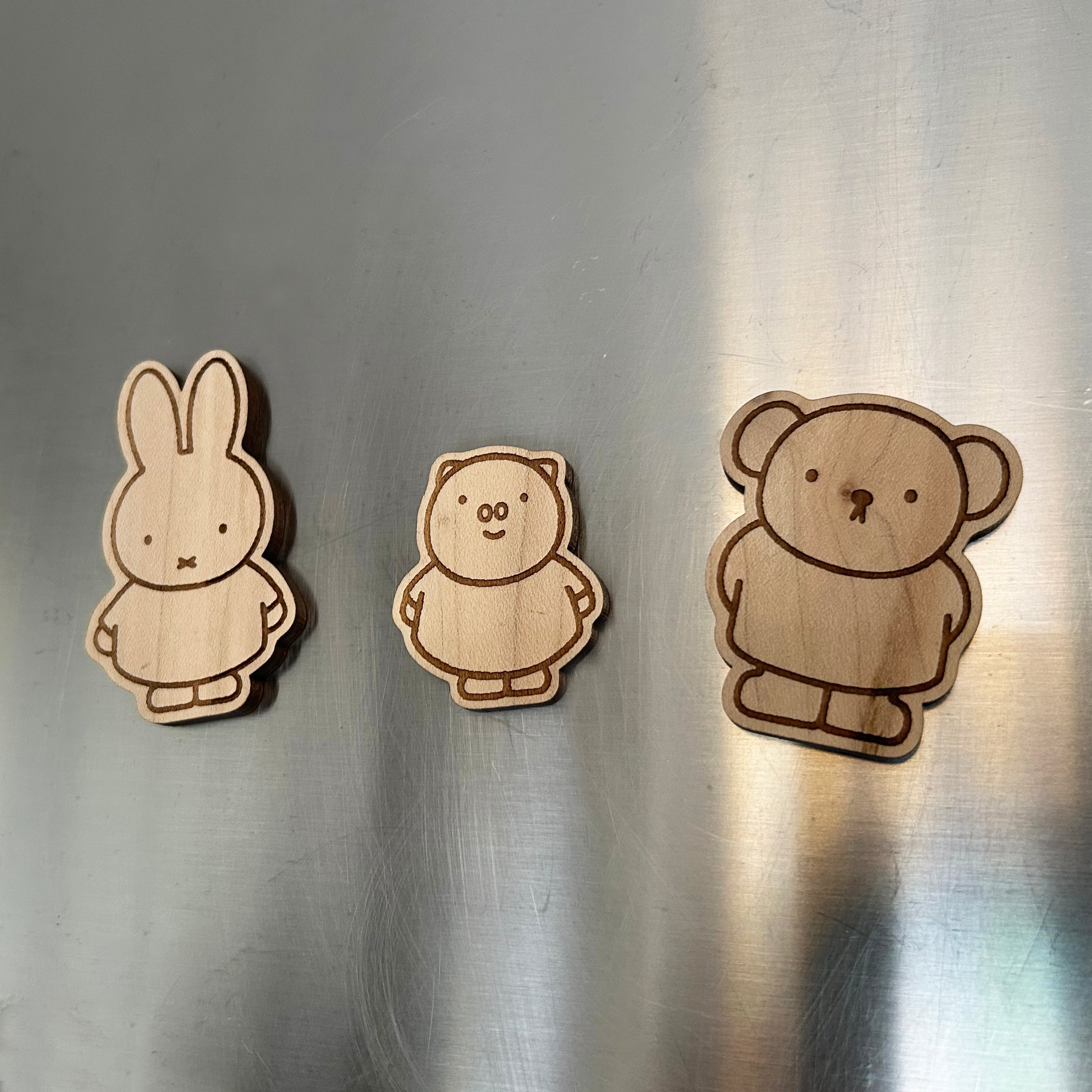 3 houten koelkastmagneten (Nijntje en vriendjes)